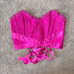 Victoria’s Secret corset crop 💕